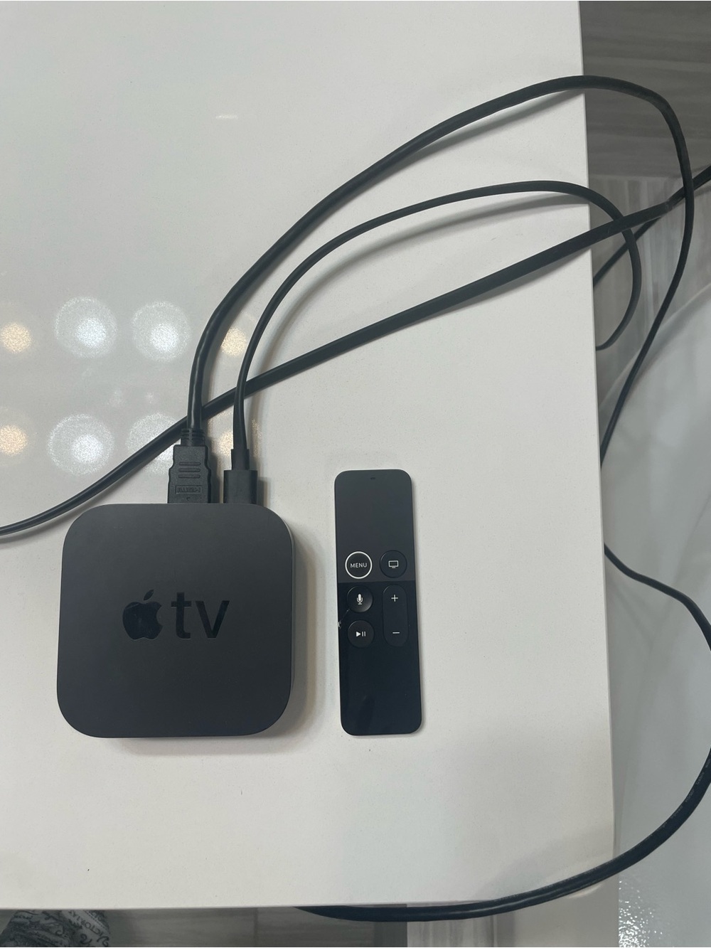 Apple TV 4K, 1st Generation, 2017 Media Player in Black with Siri Remote